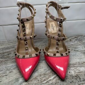 Valentino Pink Patent Pointed T-Strap Studded Pumps 37 worn once